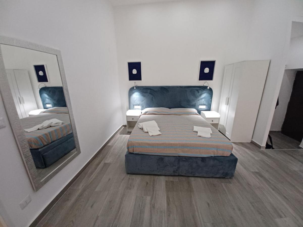 Residenza Napoletana Apartment Napoli Exterior foto