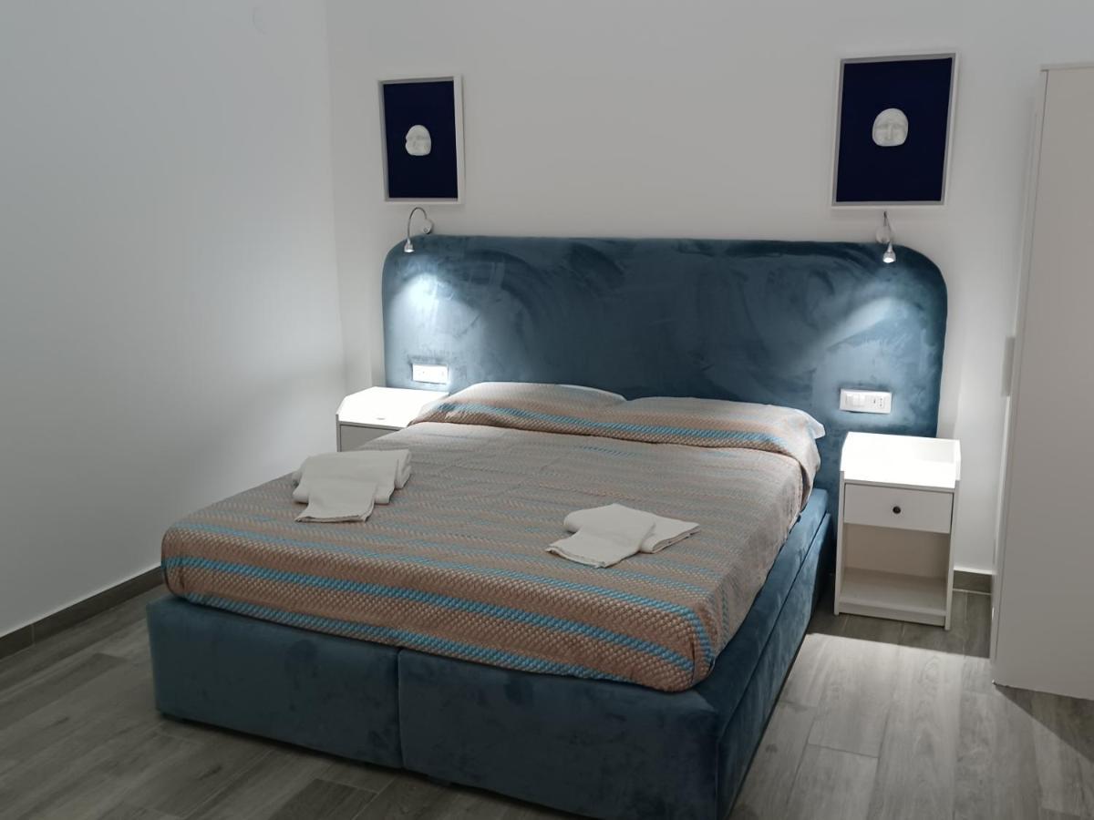Residenza Napoletana Apartment Napoli Exterior foto