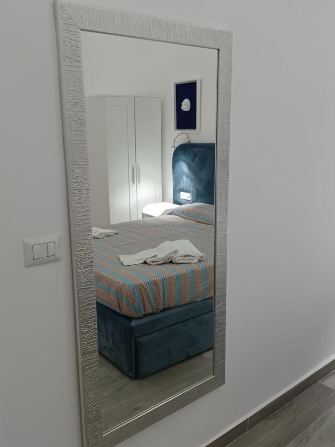 Residenza Napoletana Apartment Napoli Exterior foto